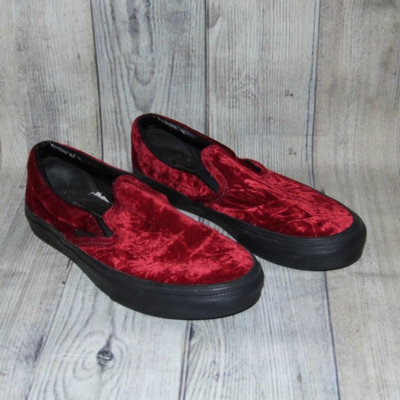 VANS Slip On Red Velvet Sneakers Womens Size 7.5